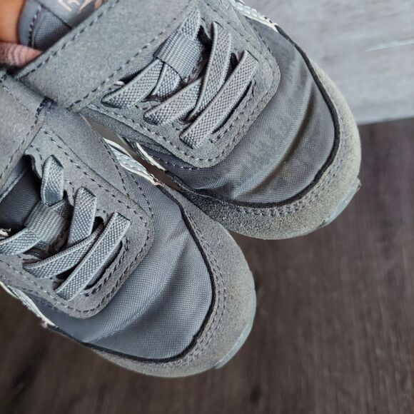 Reebok Classic Nylon Sneaker Shoe Size 6 - Picture 9 of 9